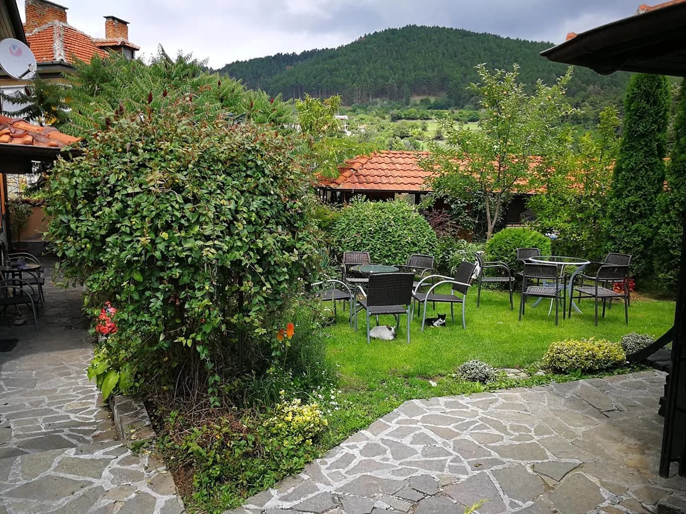 Къща за гости МоНи - 8